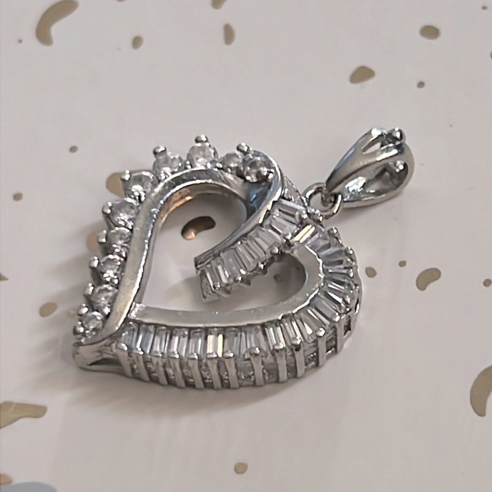 HEART PENDANT AAAA CZ /SOLID STERLING SILVER 925
